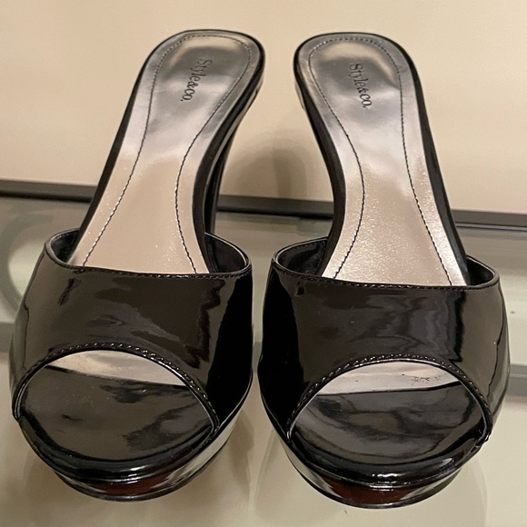 Style & Co black ‘patent’ platform sandals size 7.5 - Picture 8 of 16
